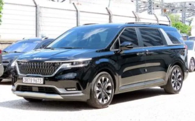 인천9등급중고차할부 카니발 4세대 디젤 9인승 프레스티지 매물 사진 6 - 2022/06 124,647km