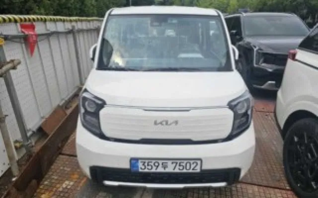 인천9등급중고차할부 더 뉴 기아 레이 시그니처 매물 사진 13 - 2026/07 74km